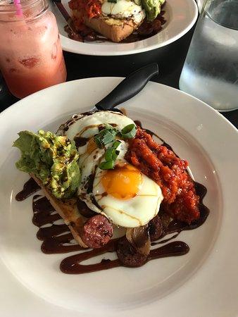 Betty Blue & The Lemon Tart